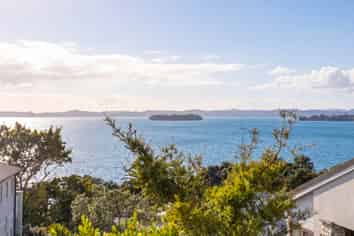 13 Sea View Terrace, Cockle Bay