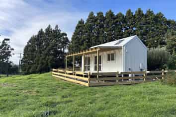 Taranaki - Address withheld