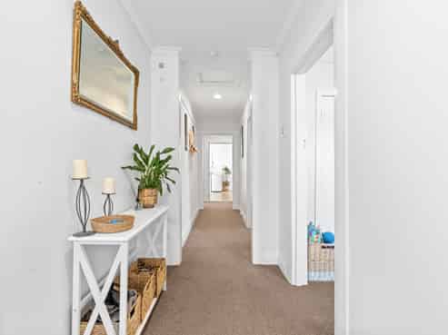 131 Bath Street, Levin