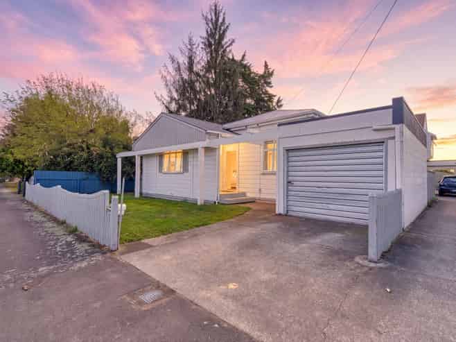 131 Bath Street, Levin