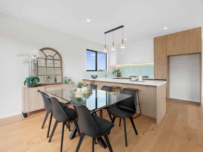 11 Kowaitau Avenue, Beachlands