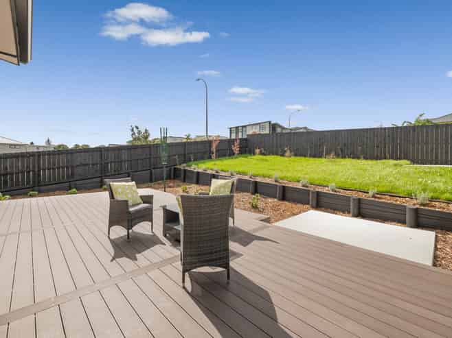 11 Kowaitau Avenue, Beachlands