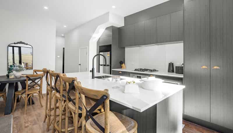 3/62 Queens Grove, Hutt Central