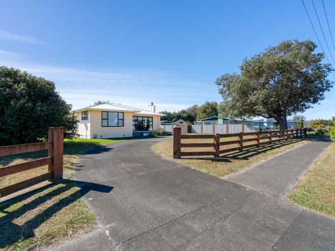 67 Cook Street, Foxton