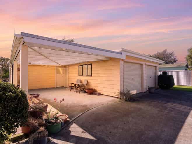 67 Cook Street, Foxton