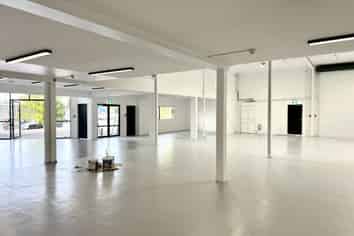 Westgate Trade Showroom | 554 m2