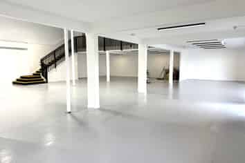 Westgate Trade Showroom | 554 m2