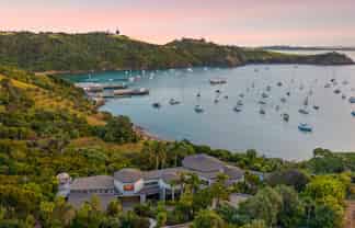 124 Delamore Drive, Oneroa