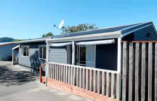 22A Kapiti Rd, Paraparaumu