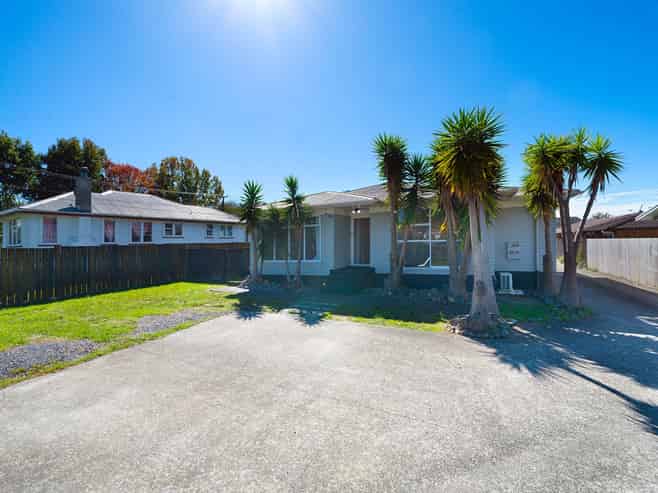 29 Don Buck Road, Massey