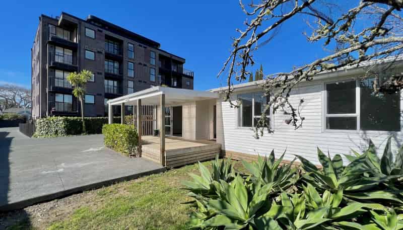 2B Finch Street, Western Springs