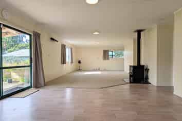 7 and 7A Kahu Street, Ohura