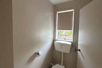 99A Allington Rd, Karori