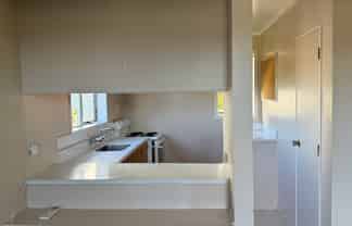 99A Allington Rd, Karori