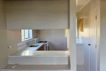 99A Allington Rd, Karori