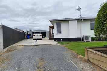 18 Burns Street, Kew