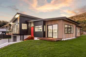 36 Atkins Road, Luggate