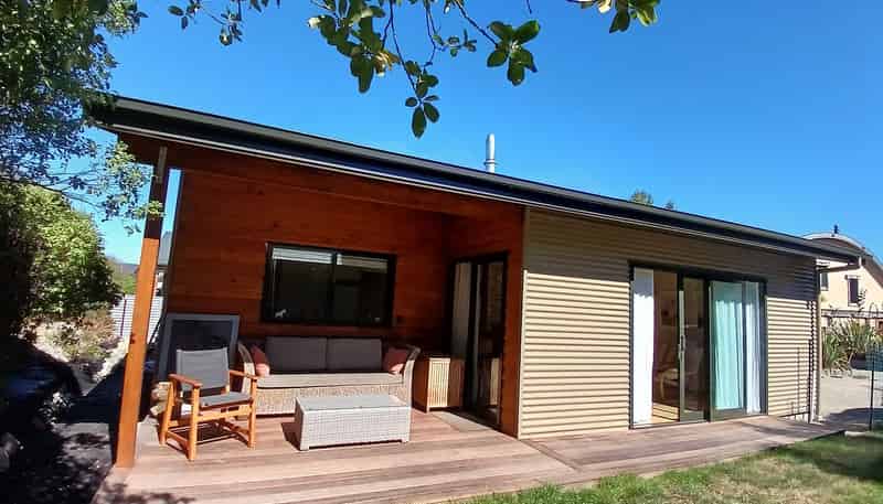 Flat 1/80A Nichol Street, Lake Hawea