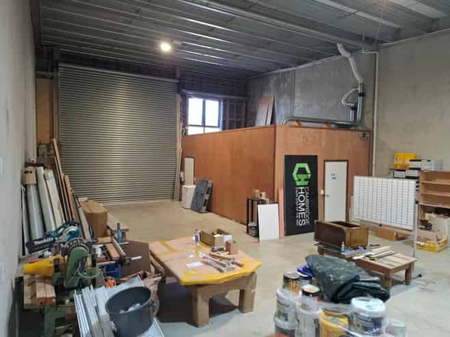 Modern Tilt-Slab Unit – South Oak Park