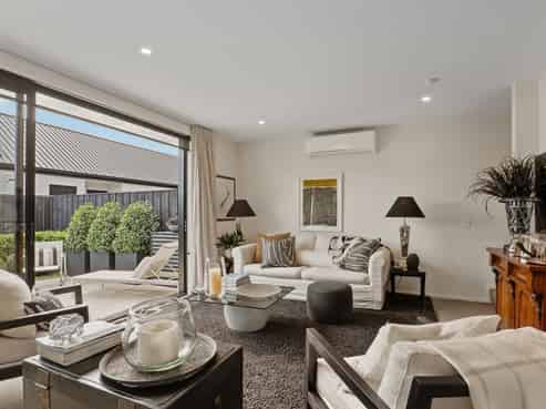 2 Bretts Road, Saint Albans