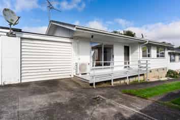 2/62 Pilkington Road, Panmure