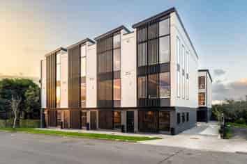 6/4 Patey Street, Remuera