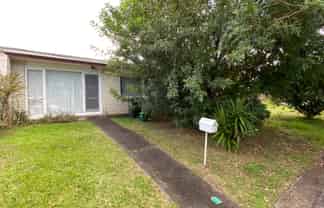  Lush Avenue, Saint Johns