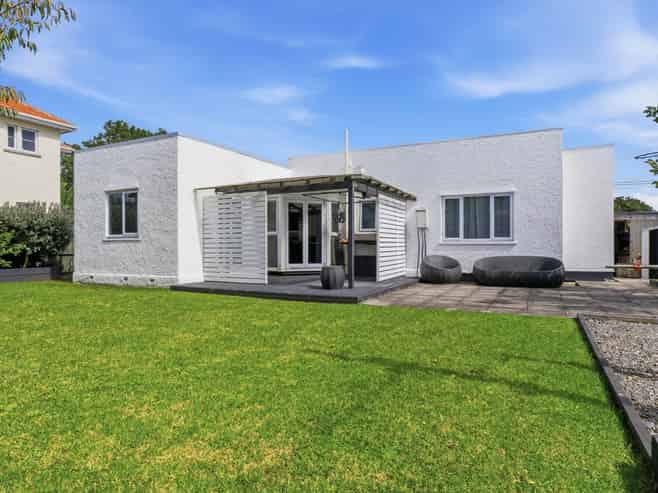 10 Wicklow Road, Devonport