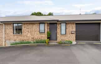 7/99 Lake Road, Frankton