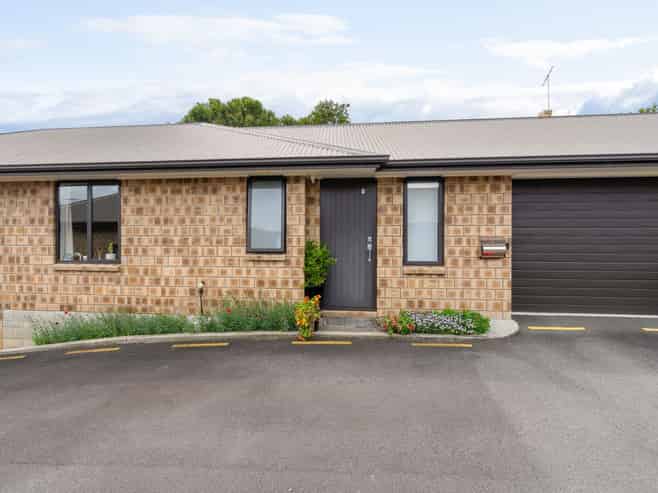 7/99 Lake Road, Frankton