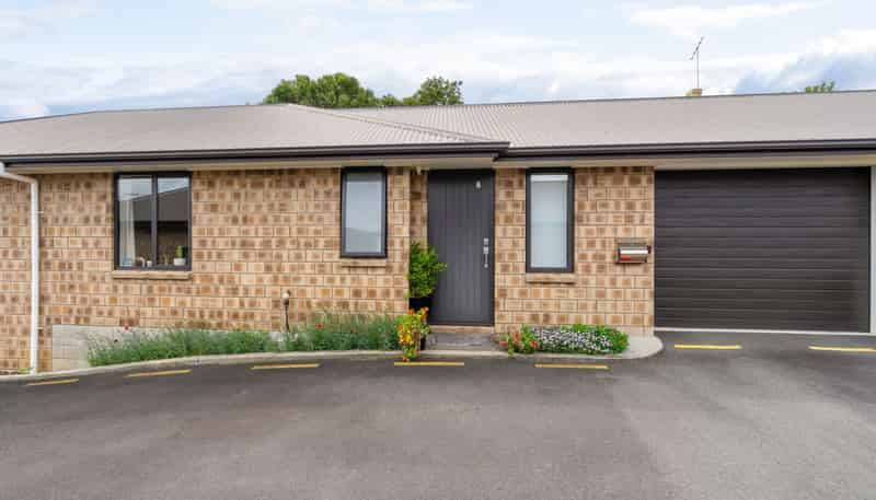 7/99 Lake Road, Frankton