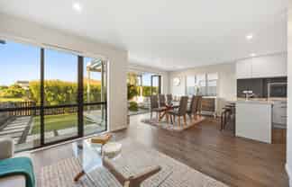 21 Irving Place, Hobsonville