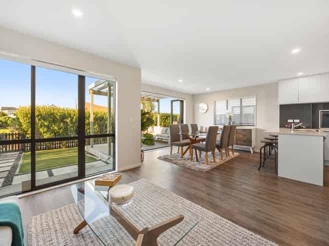 21 Irving Place, Hobsonville