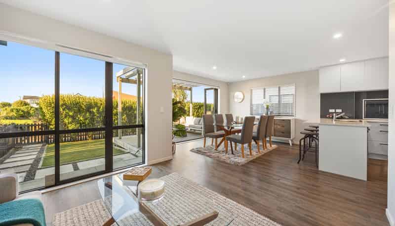 21 Irving Place, Hobsonville