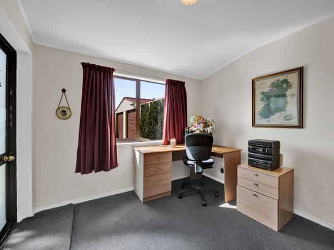 21 Robson Street, NORMANBY