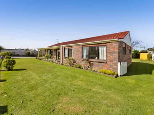 21 Robson Street, NORMANBY