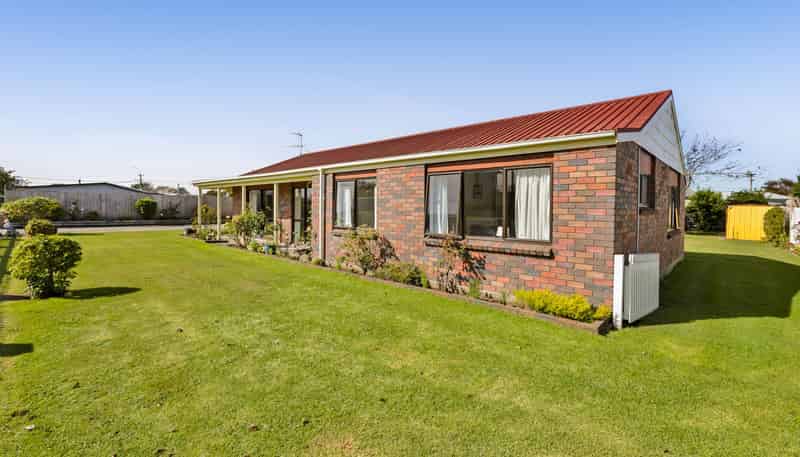 21 Robson Street, NORMANBY