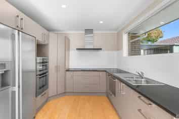 151B Avonhead Road, Avonhead