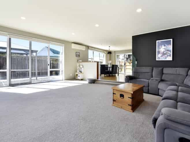 1 Thetford Chase, Stoke