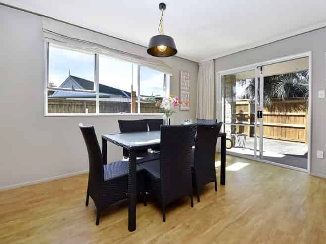 1 Thetford Chase, Stoke