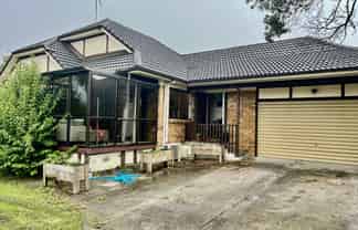 139 McLeod Road, Te Atatu South