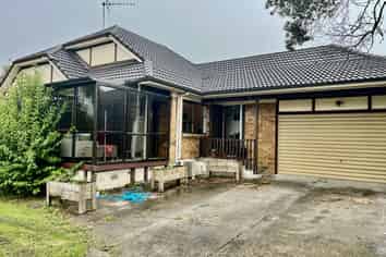 139 McLeod Road, Te Atatu South