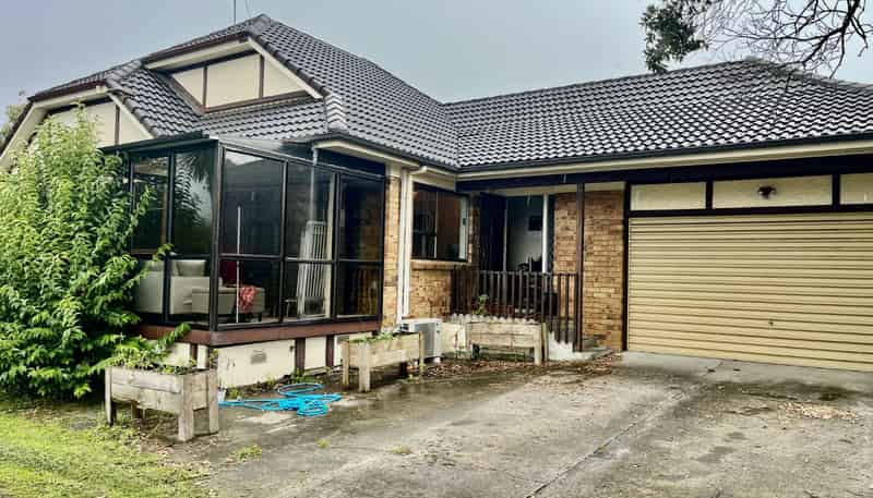 139 McLeod Road, Te Atatu South
