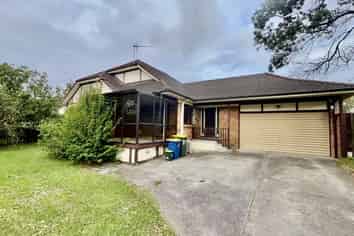 139 McLeod Road, Te Atatu South