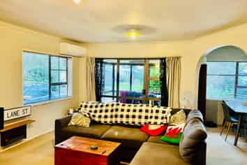 139 McLeod Road, Te Atatu South