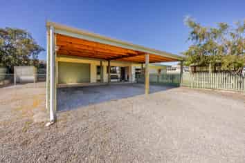 85 Racecourse Road, Waipukurau