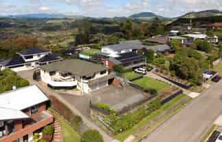 43 Balwyn Avenue, Tihiotonga