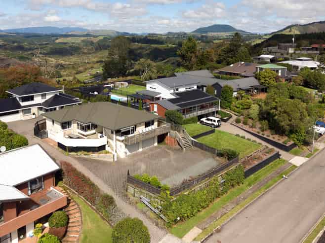 43 Balwyn Avenue, Tihiotonga