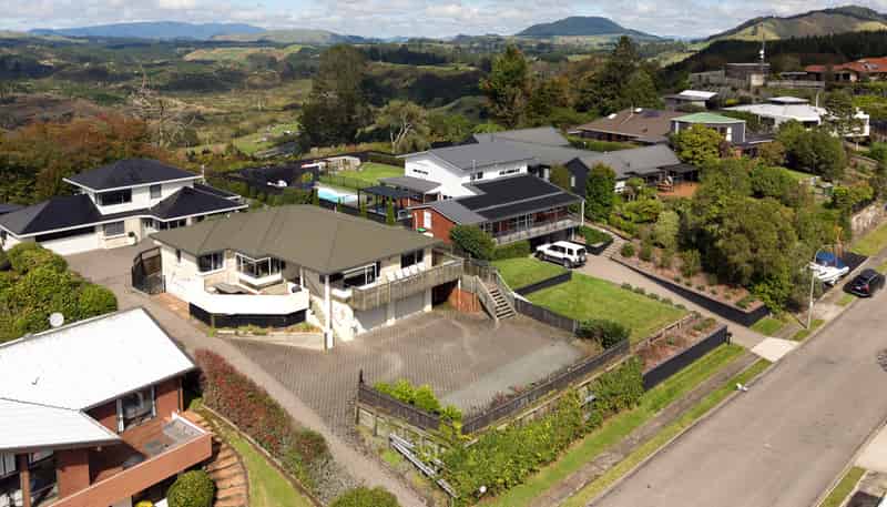 43 Balwyn Avenue, Tihiotonga