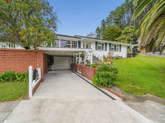 14 Glenrae Grove, Silverstream